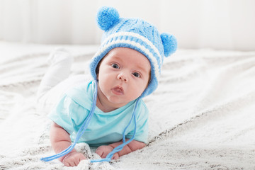 baby 2 months on bed