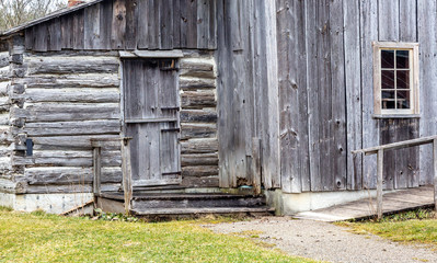 Log Cabin Structure