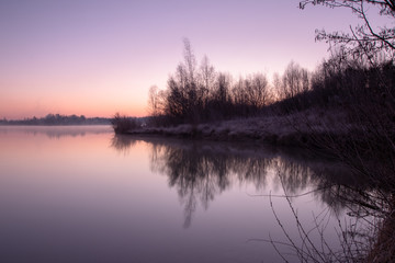 Fototapeta premium Morgendliche Stille am See
