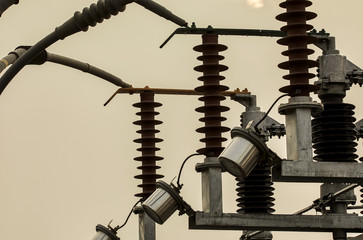 High voltage wire