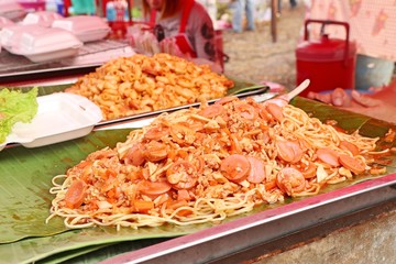 Spaghetti at street food