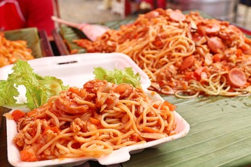 Spaghetti at street food