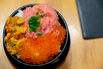 Japan special raw fish rice bowl