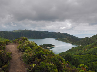 Obraz premium Vista de la Lagoa do Fogo, en San Miguel.