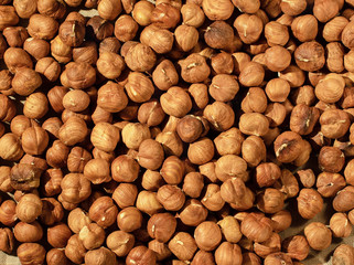 peeled Filbert lies a bunch on the table