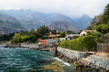 Fototapeta na wymiar Coast along lake Atitlan in the village Jailbalito, Guatemala