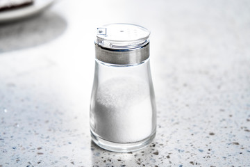 Salt transparent container
