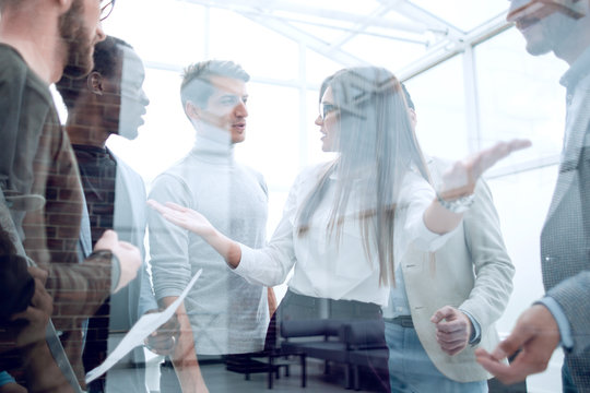 business team is presenting a new project