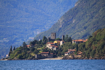 San Siro am Comer See, mit der Burg, alten Festung Rezzonico