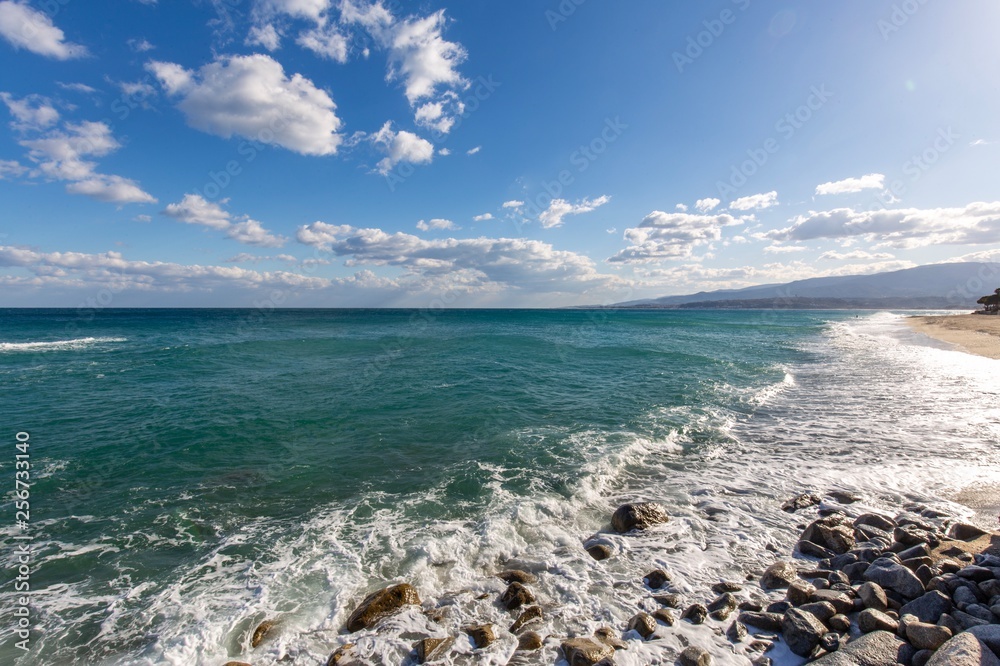 Wall mural Rocks and sea 