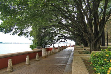 Fototapeta na wymiar Old San Juan Waterfront, Puerto Rico