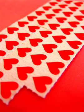 Lsd papers red heatrs psychedelic trippy love movement macro background and wallpapers Lsd trip -Fotos und -Bildmaterial in hoher Aufl&ouml;sung