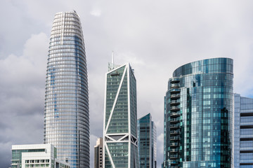 Fototapeta premium Modern Building