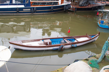 Obraz premium also sandal. Bosphorus sandal boat. long and thin fishing boat