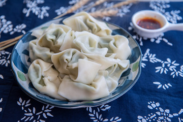 A plate of freshly cooked wonton