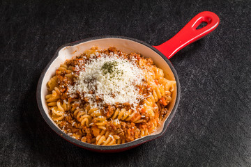 イタリアンパスタ　Twist pasta Carl pasta