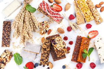 Homemade granola cereal bars