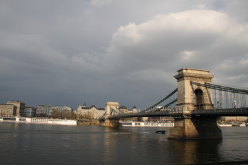 Fototapeta na wymiar Danube bridge