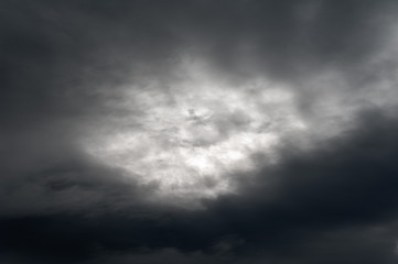 Obraz premium Dramatischer Himmel, dramatische Wolken