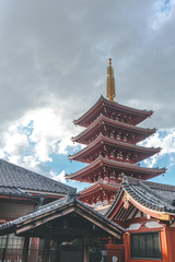 Fototapeta na wymiar Asakusa Pagoda