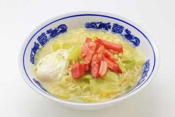 塩ラーメン