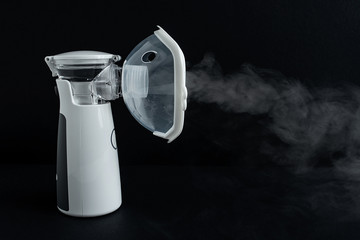 Medical portable handheld nebulizer