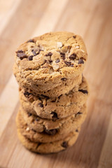 Cookies aux pépites de chocolat et noisettes