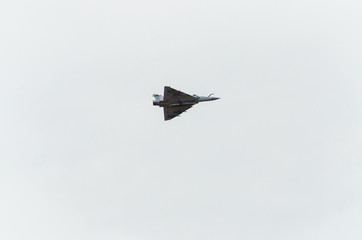 Fototapeta na wymiar Delta wing fighter plane down front view 
