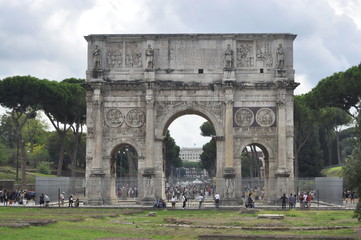 Naklejka na ściany i meble Arch of Constantine in Rome, Italy