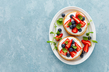 Berry sandwiches with fresh strawberry, blueberry and cream cheese
