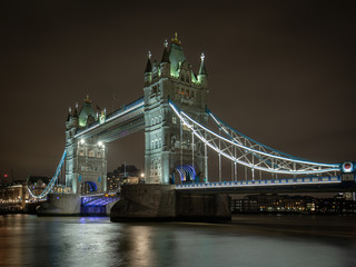 Obraz premium Tower Bridge at night