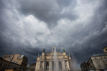 Naklejka premium Lviv Opera House, Opera and Ballet Theatre in Lviv, Ukraine