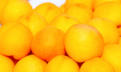 Lots of peaches, close-up