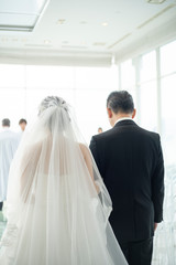 結婚式　新婦と父