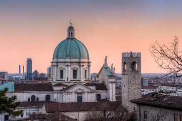 Fototapeta na wymiar Brescia il Duomo