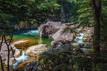 特別名勝三段峡 蓬莱岩