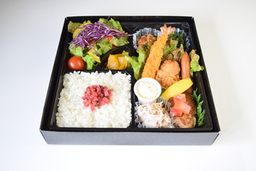 幕の内弁当　高級弁当　弁当