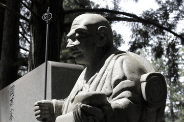 高野山の石像