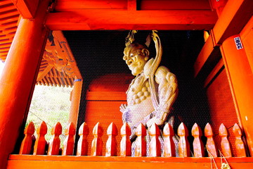 高野山の仁王様