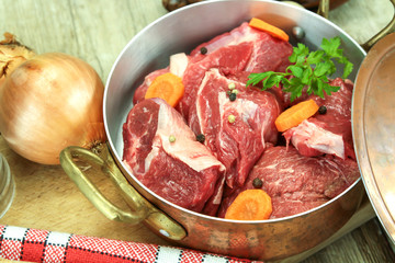 boeuf cru pour bourguignon