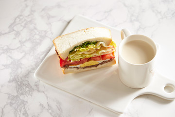 Beef mince sandwich with milk 