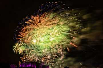 Edinburgh NYE Fireworks