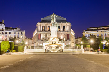 Fototapeta premium Teatro Real Royal Theatre in Madrid, Spain