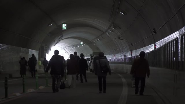 Stop the transportation network and walk on the highway tunnel / Part of the Saen Nanshin Expressway Open Tunnel Walking Event,