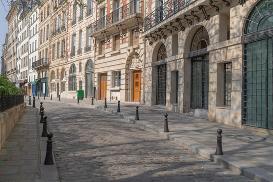 Fototapeta Place Dauphine in Paris