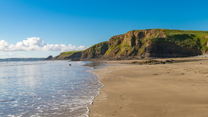 Beach at Druidston Haven near Haverfordwest in Pembrokeshire, Dyfed, Wales, UK © Bernd Brueggemann
