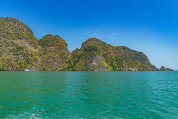 Fototapeta premium Beautiful Landscape in Thailand with sea and rocks