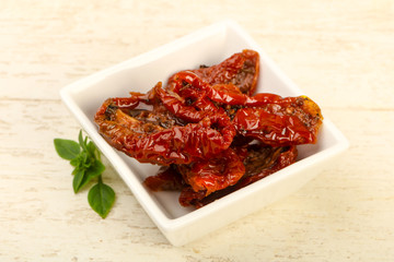 Dried tomato in olive oil