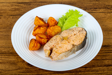 Steamed salmon
