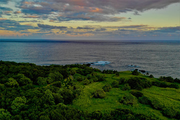 Hawaii von oben - Luftbilder von Maui und Big Island. Bote von oben, Str&auml;nde und K&uuml;sten, Wale von oben und Lavalandschaften